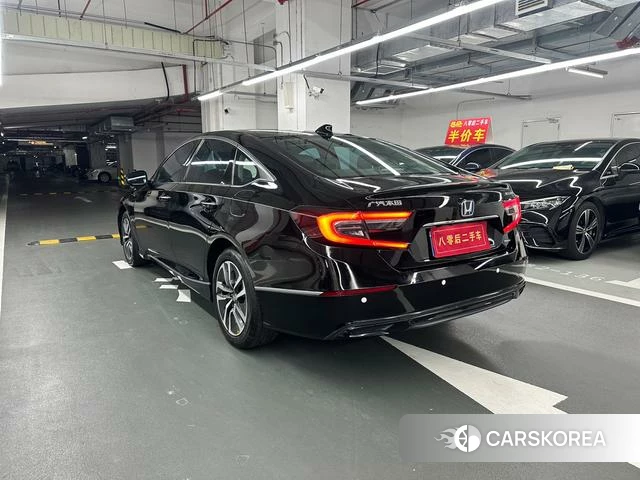 Honda Accord id 4341985 из Китая 9