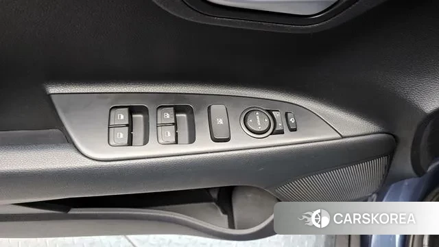 Kia Stonic id 3553007 из Кореи 9