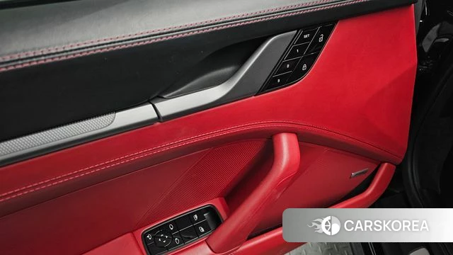 Porsche 911(992) id 4900173 из Кореи 9