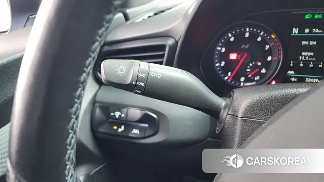 Hyundai Veloster (JS) id 3601219 из Кореи 9