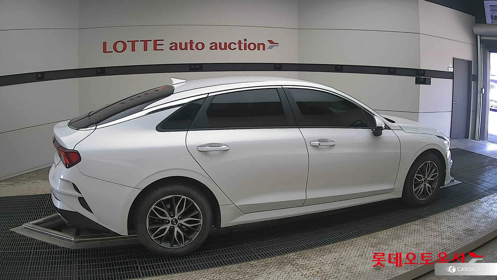 Kia K5 id 4296910 из Кореи 9