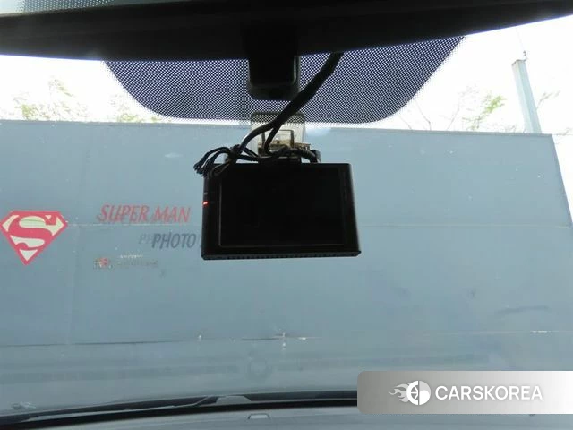 Kia Stonic id 3982221 из Кореи 9