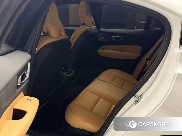 Volvo S60 3rd generation id 3335506 из Кореи 9