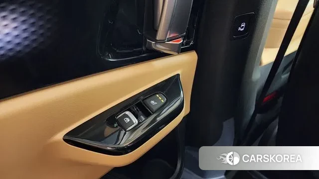 Kia Carnival 4th generation id 3367904 из Кореи 9