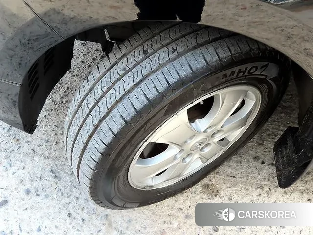 Hyundai The New Grand Starex id 3423336 из Кореи 9