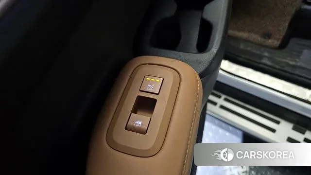 Hyundai Santa Fe (MX5) id 3327637 из Кореи 9