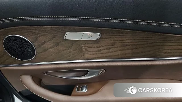 Mercedes-Benz E-Class W213 id 3384672 из Кореи 9