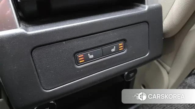 Land Rover Discovery 5 id 3631905 из Кореи 9