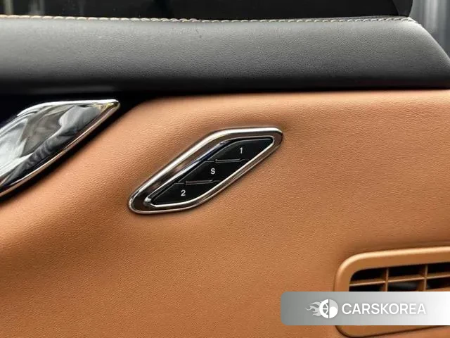 Maserati Quattroporte id 3695000 из Кореи 9