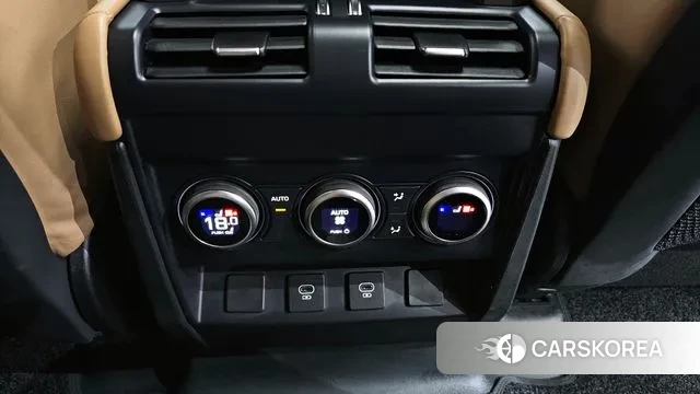 Land Rover Defender (L663) id 3080473 из Кореи 9