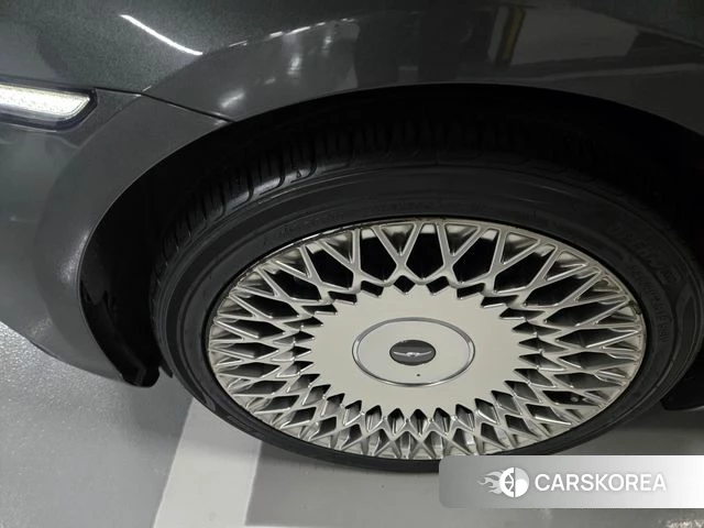 Genesis G90 id 3792019 из Кореи 9