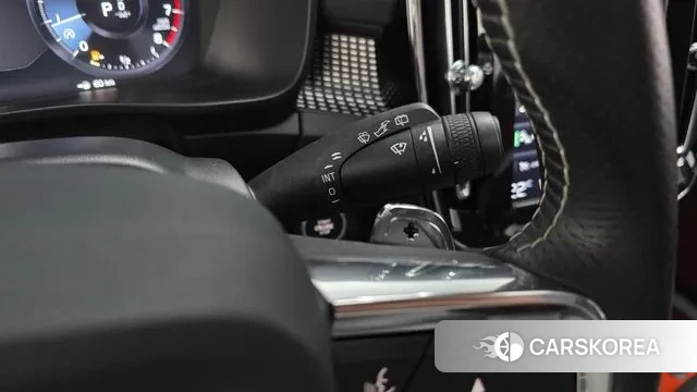 Volvo XC40 id 3412722 из Кореи 9