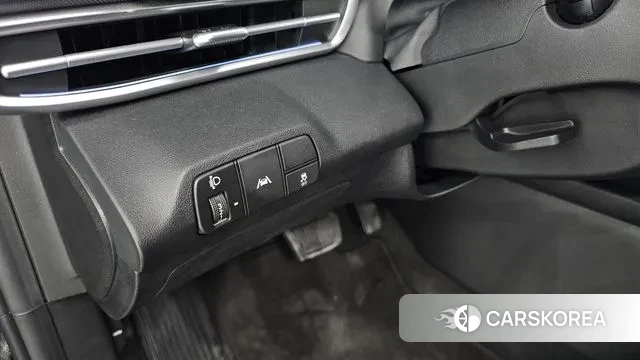 Hyundai Avante (CN7) id 3329780 из Кореи 9