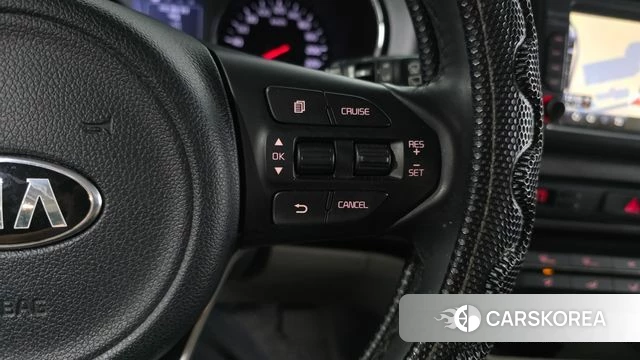 Kia All New Carnival id 4378226 из Кореи 9