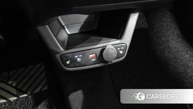 Kia The New Kia Ray EV id 4762214 из Кореи 9