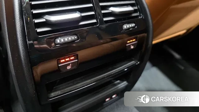 BMW 5 Series (G30) id 3016374 из Кореи 9