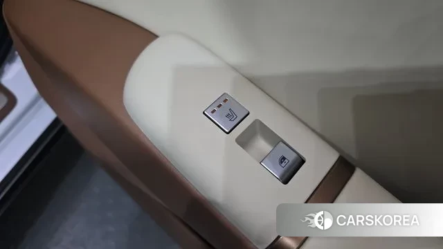 Hyundai Grandeur Hybrid (GN7) id 3256615 из Кореи 9