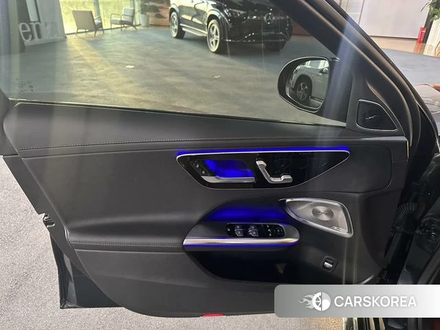 Mercedes-Benz Class C id 4307053 из Китая 9