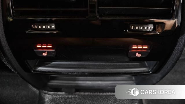 BMW 5 Series (G30) id 3898833 из Кореи 9