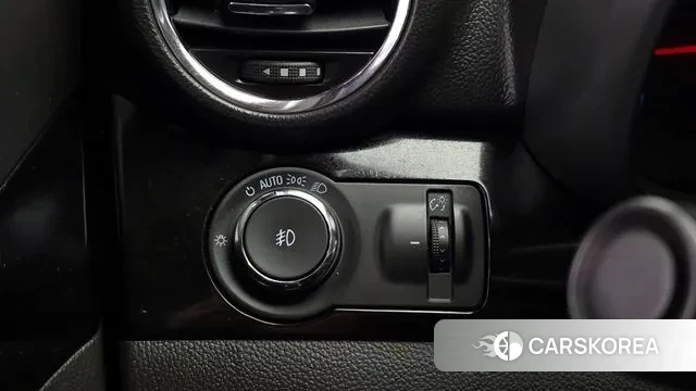 Chevrolet (GM Daewoo) Orlando id 3526377 из Кореи 9