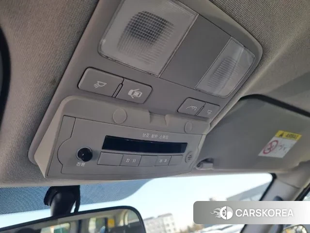 Hyundai The New Grand Starex id 3741652 из Кореи 9