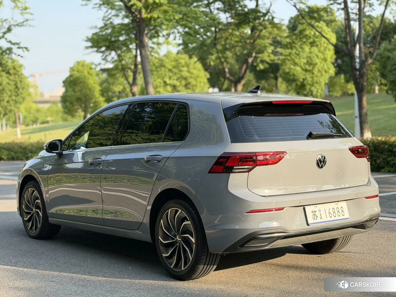 Volkswagen Golf id 4452140 из Китая 9