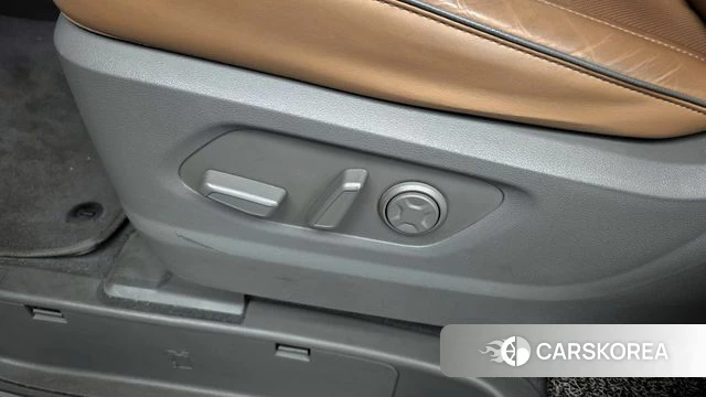 Hyundai Staria id 4224051 из Кореи 9