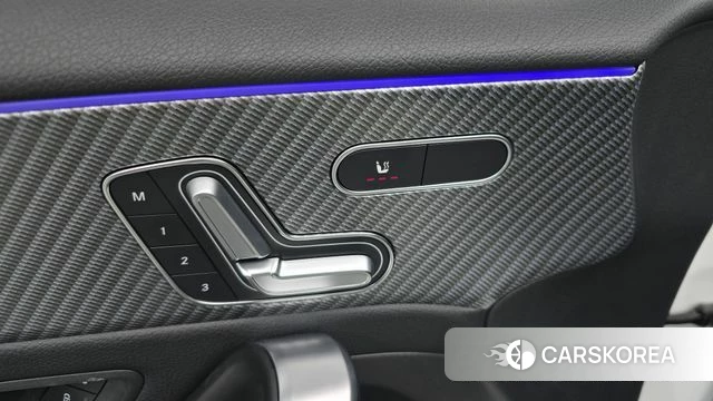 Mercedes-Benz A-Class W177 id 3864269 из Кореи 9