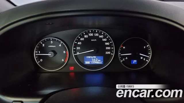 Hyundai The New Grand Starex id 2573327 из Кореи 9