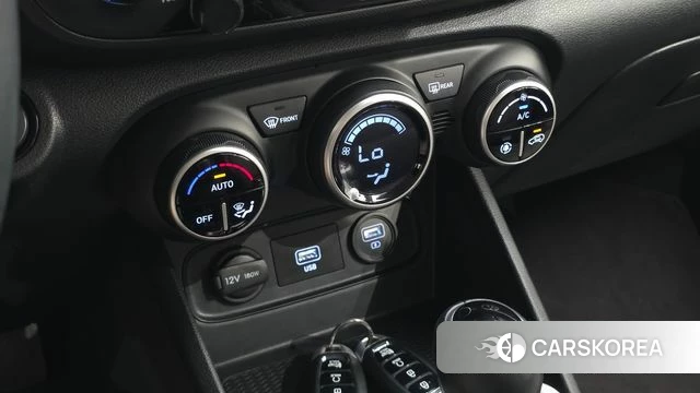 Hyundai Venue id 4615010 из Кореи 9