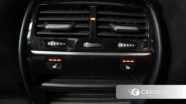 BMW 5 Series (G30) id 4020378 из Кореи 9