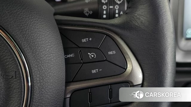 Jeep Renegade id 4670682 из Кореи 9