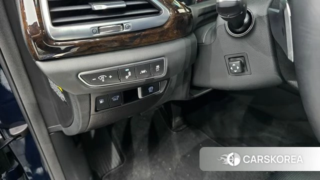 Genesis G90 id 4604308 из Кореи 9