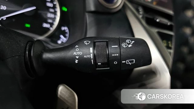 Lexus NX300h id 3942896 из Кореи 9