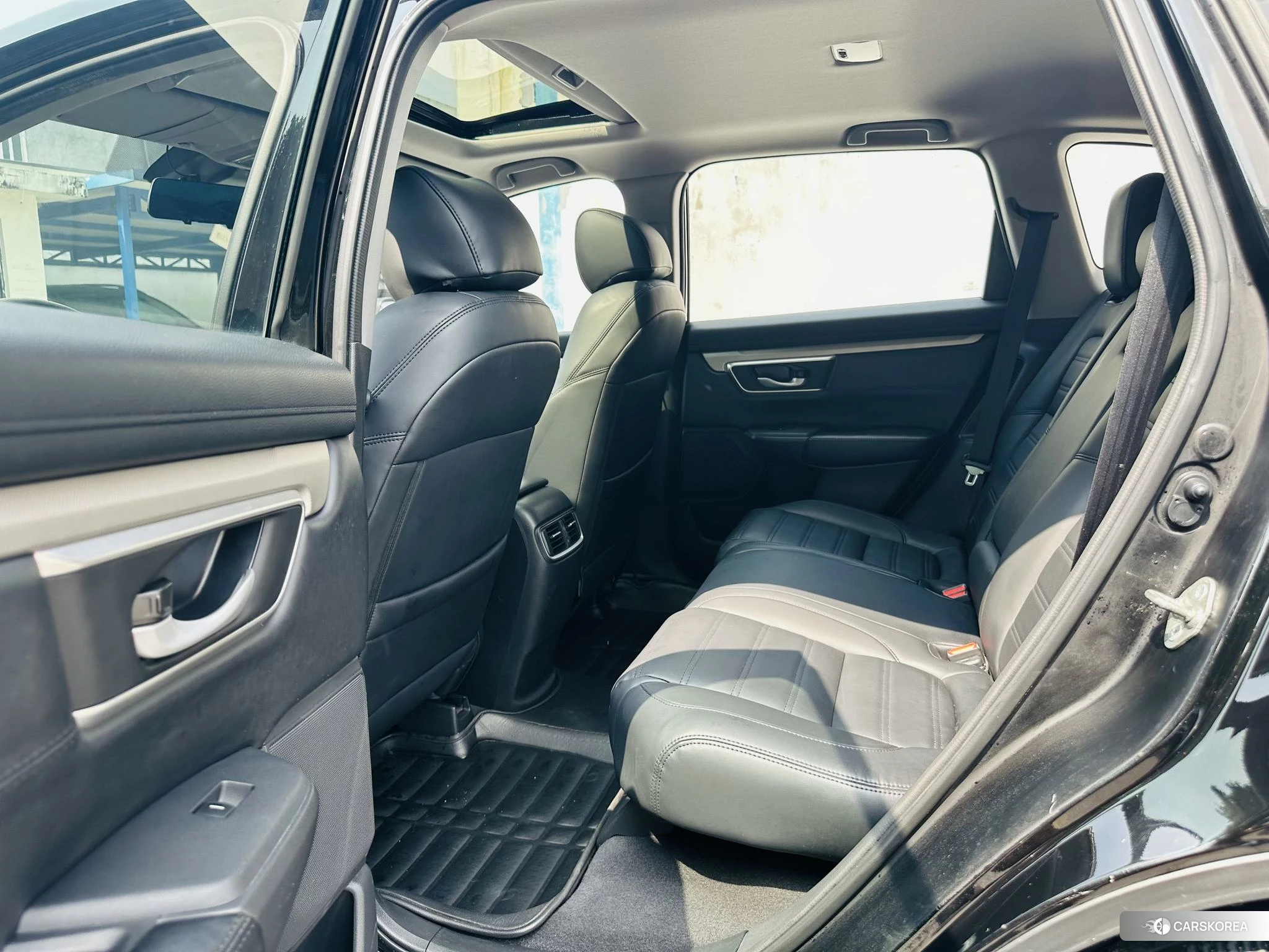 Honda CR-V id 4452989 из Китая 9