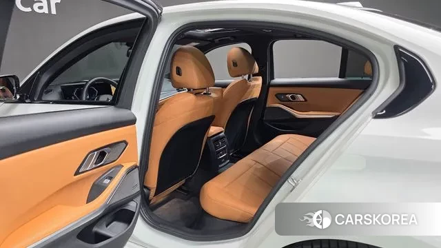 BMW 3 Series (G20) id 3002167 из Кореи 9