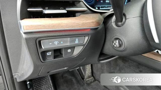 Genesis Electrified G80 (RG3) id 3858989 из Кореи 9