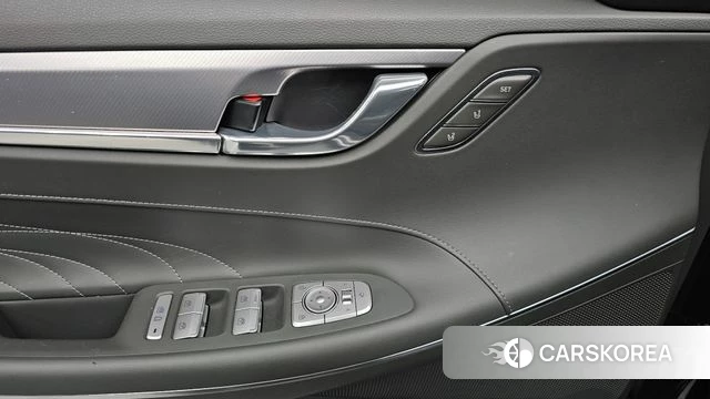 Hyundai The New Grandeur IG Hybrid id 4458698 из Кореи 9