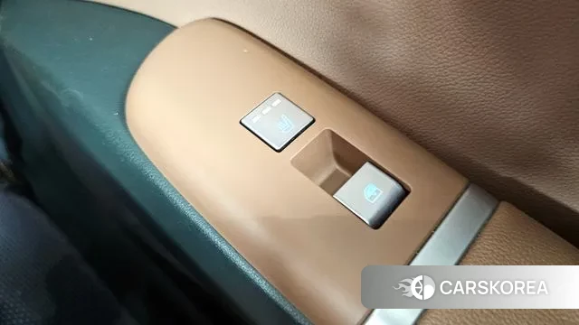 Hyundai Grandeur (GN7) id 3366172 из Кореи 9