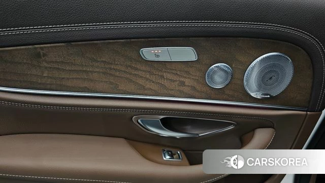 Mercedes-Benz E-Class W213 id 4794153 из Кореи 9