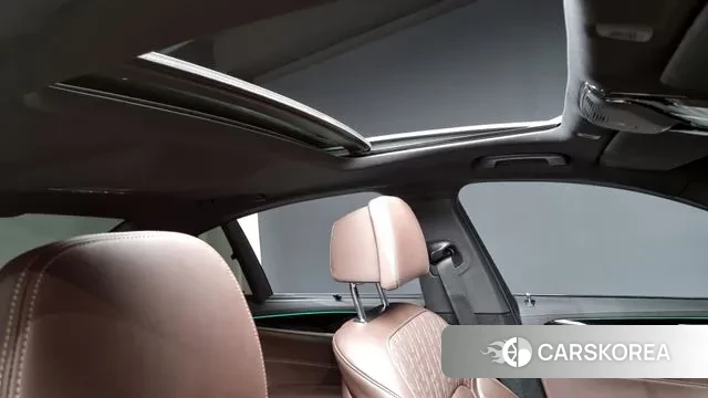 BMW 5 Series (G30) id 2998396 из Кореи 9