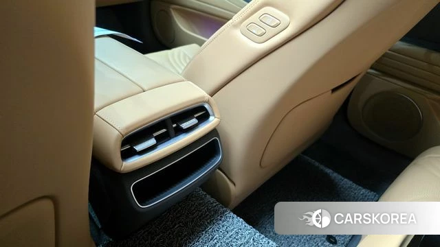 Genesis G80 (RG3) id 3910019 из Кореи 9