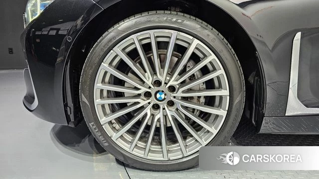 BMW 7 Series (G11) id 4245479 из Кореи 9