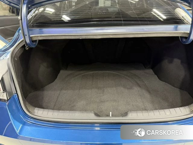 Hyundai Elantra id 4263445 из Китая 9