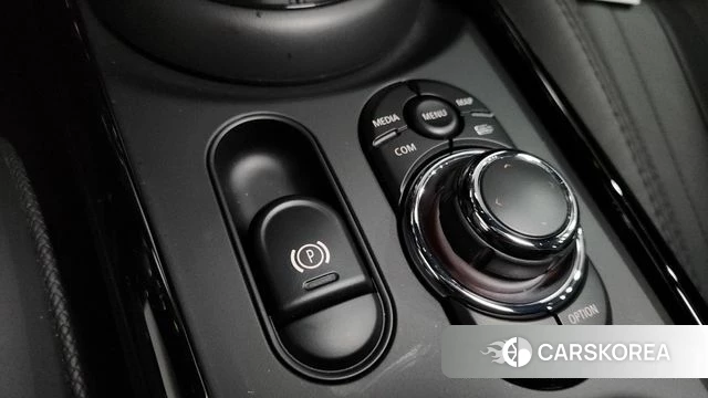 Mini Cooper S Clubman id 4469594 из Кореи 9