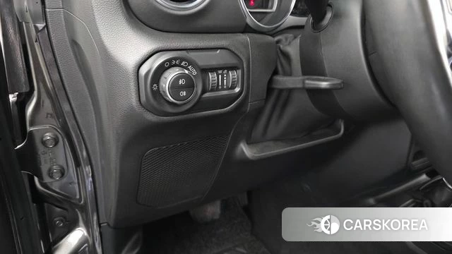 Jeep Wrangler (JL) id 4703327 из Кореи 9
