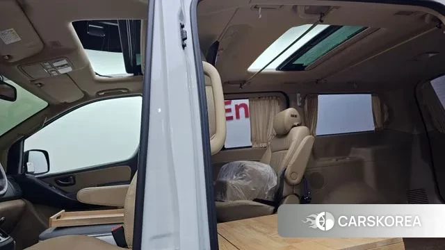 Hyundai The New Grand Starex id 3541763 из Кореи 9