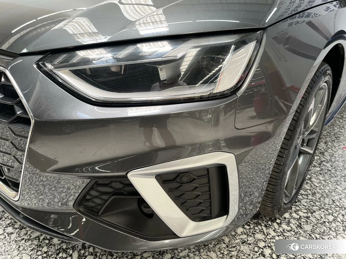 Audi A4L id 4513907 из Китая 9