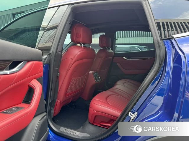 Maserati Levante id 4228480 из Китая 9