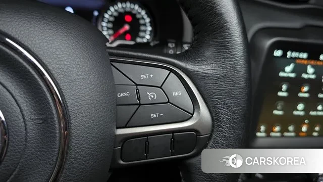 Jeep Renegade id 3161047 из Кореи 9